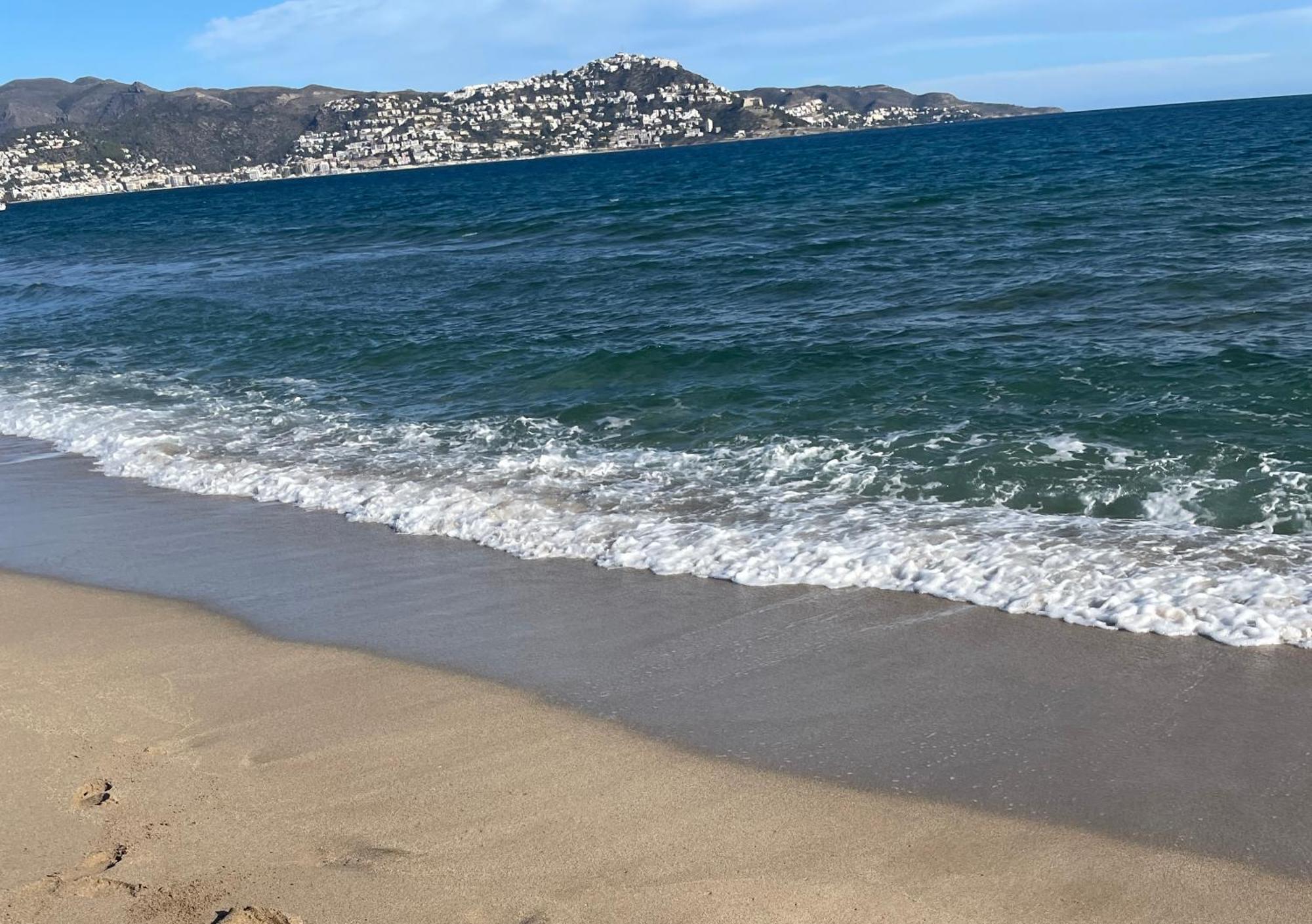 Charmante Villa Avec Piscine Dans Les Canaux Empuriabrava Εξωτερικό φωτογραφία